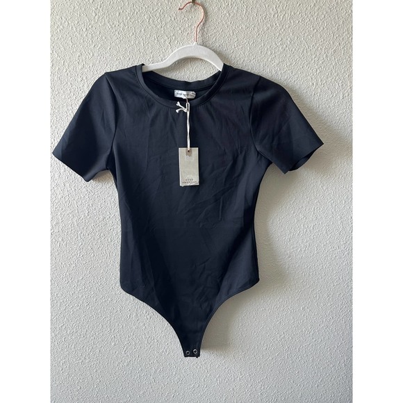 GOOD AMERICAN Scuba Short Sleeve Bodysuit - Picture 5 of 16